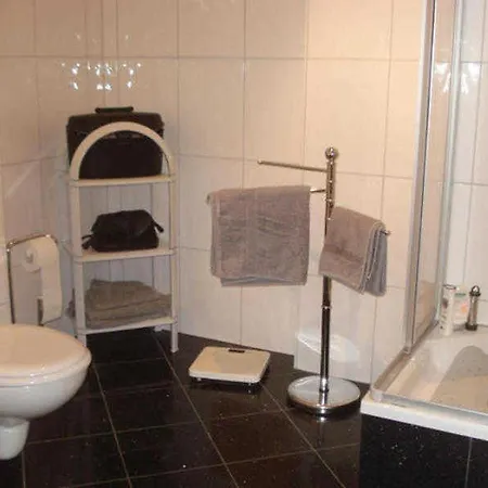 Apartment Haus Lindenhof - Strandstrasse