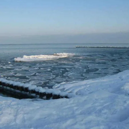 Haus Lindenhof - Strandstrasse Müritz